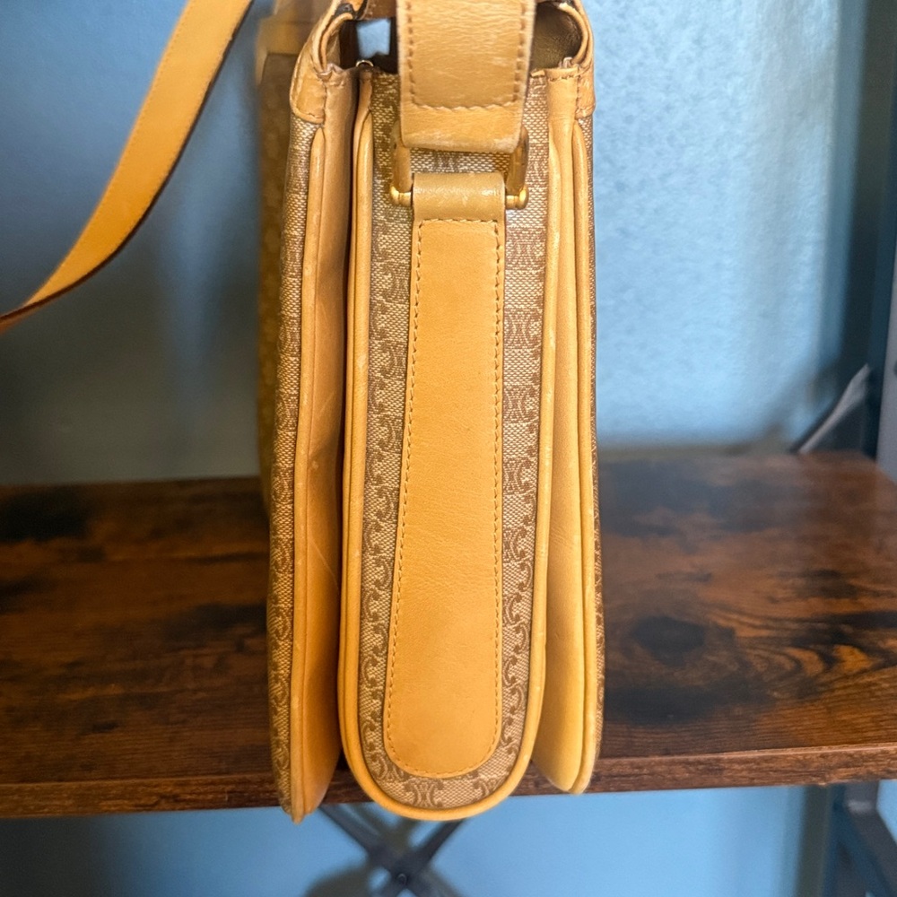 Vintage Celine shoulder or Crossbody Bag - Picture 5 of 9